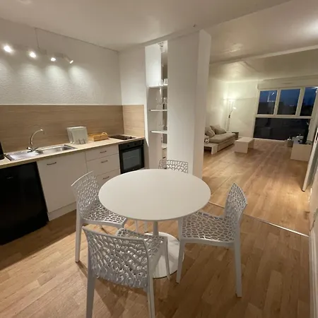 Apartment Lenahome *